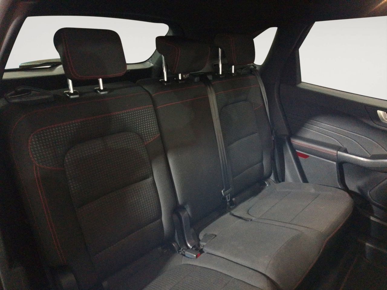 Ford Kuga 2.5 Duratec PHEV ST-Line - foto 8