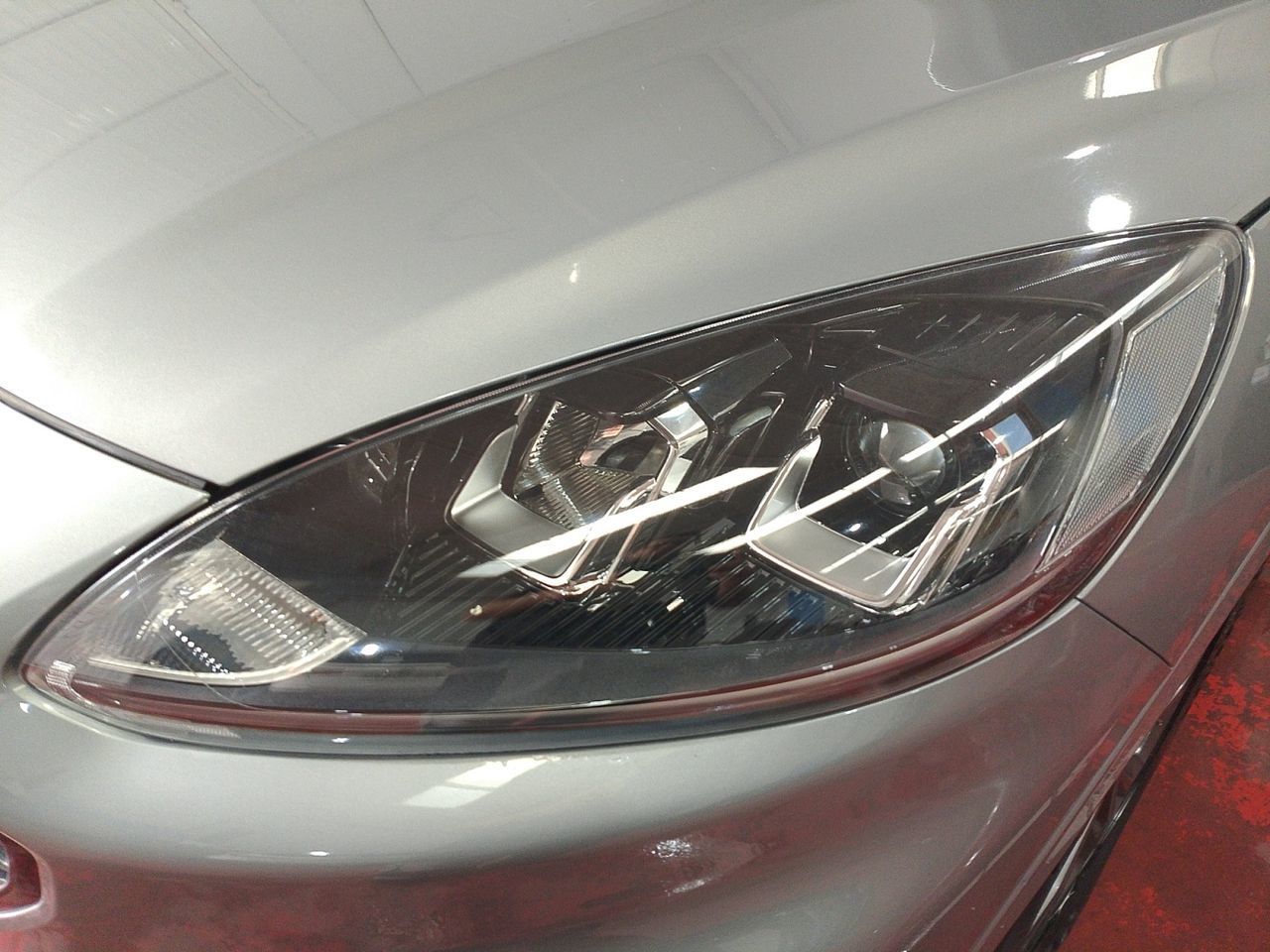 Ford Kuga 2.5 Duratec PHEV ST-Line - foto 21