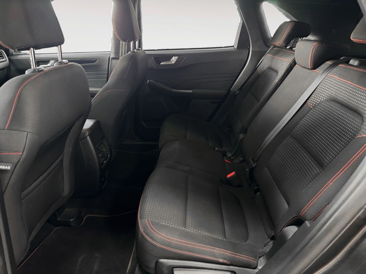Ford Kuga 2.5 Duratec PHEV ST-Line - foto 11