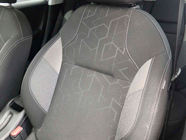 Peugeot 2008 PureTech 110 Active - foto 19