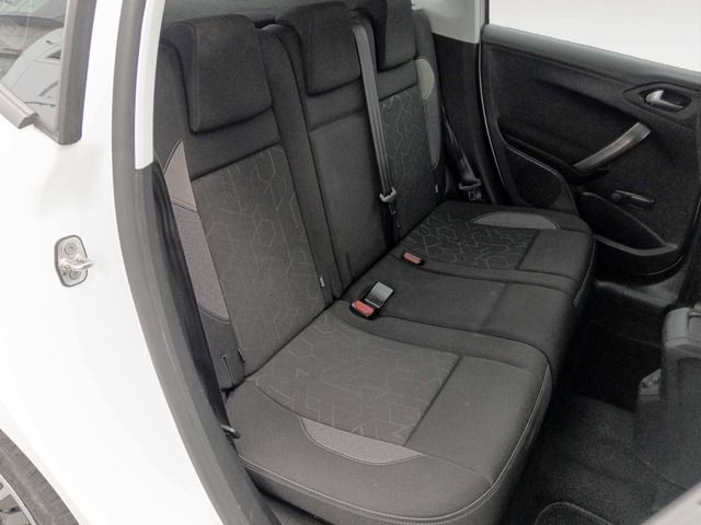Peugeot 2008 PureTech 110 Active - foto 9