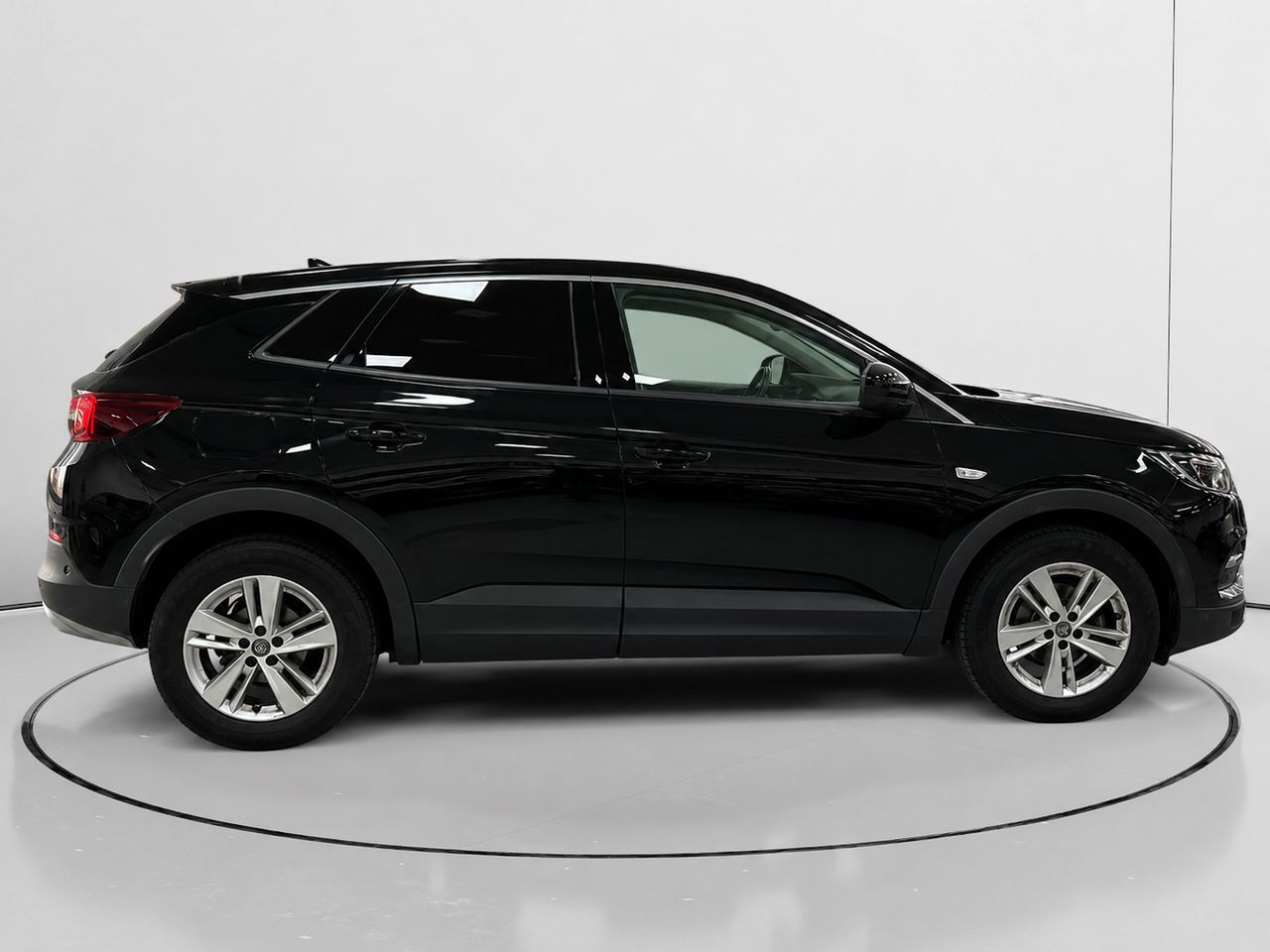 Opel Grandland 1.2 Turbo Selective - foto 2