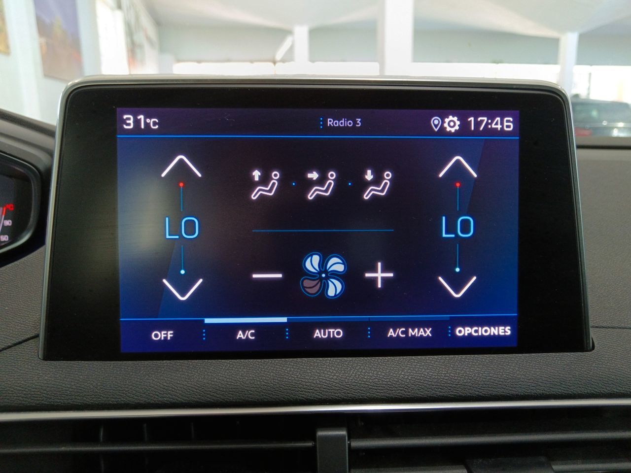 Peugeot 3008 PureTech 130 Active Pack - foto 20