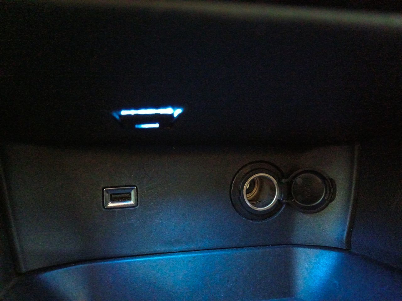 Peugeot 3008 PureTech 130 Active Pack - foto 21