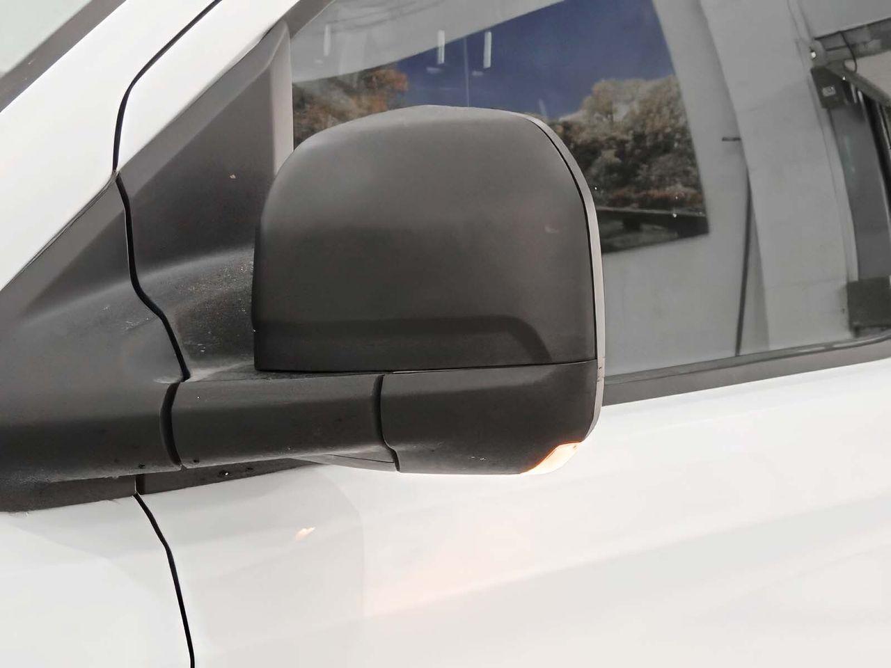 Ford Transit Custom Furgon 2.0 EcoBlue 300 L1 Trend - foto 22