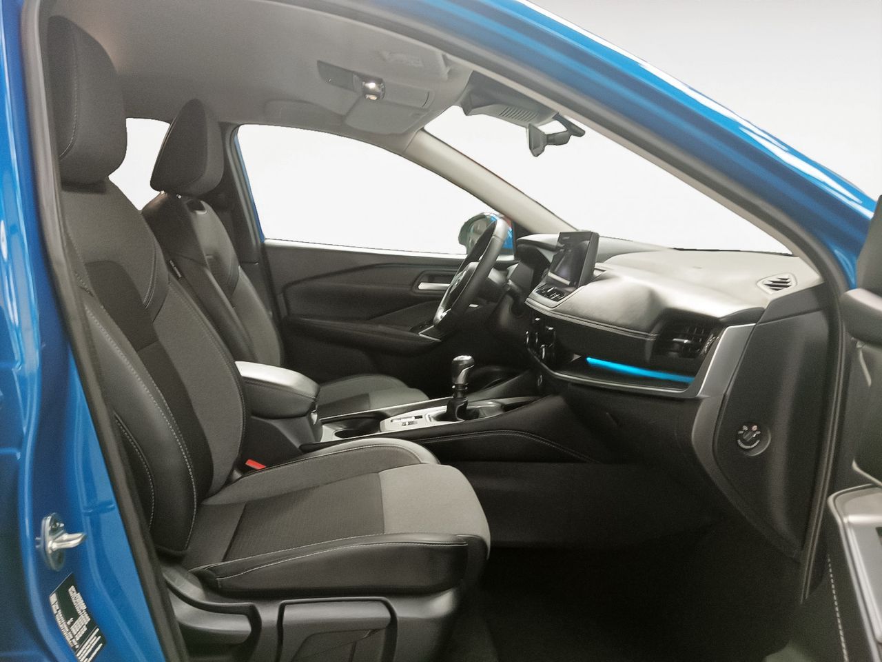 Nissan Qashqai DIG-T 140 N-Connecta - foto 12