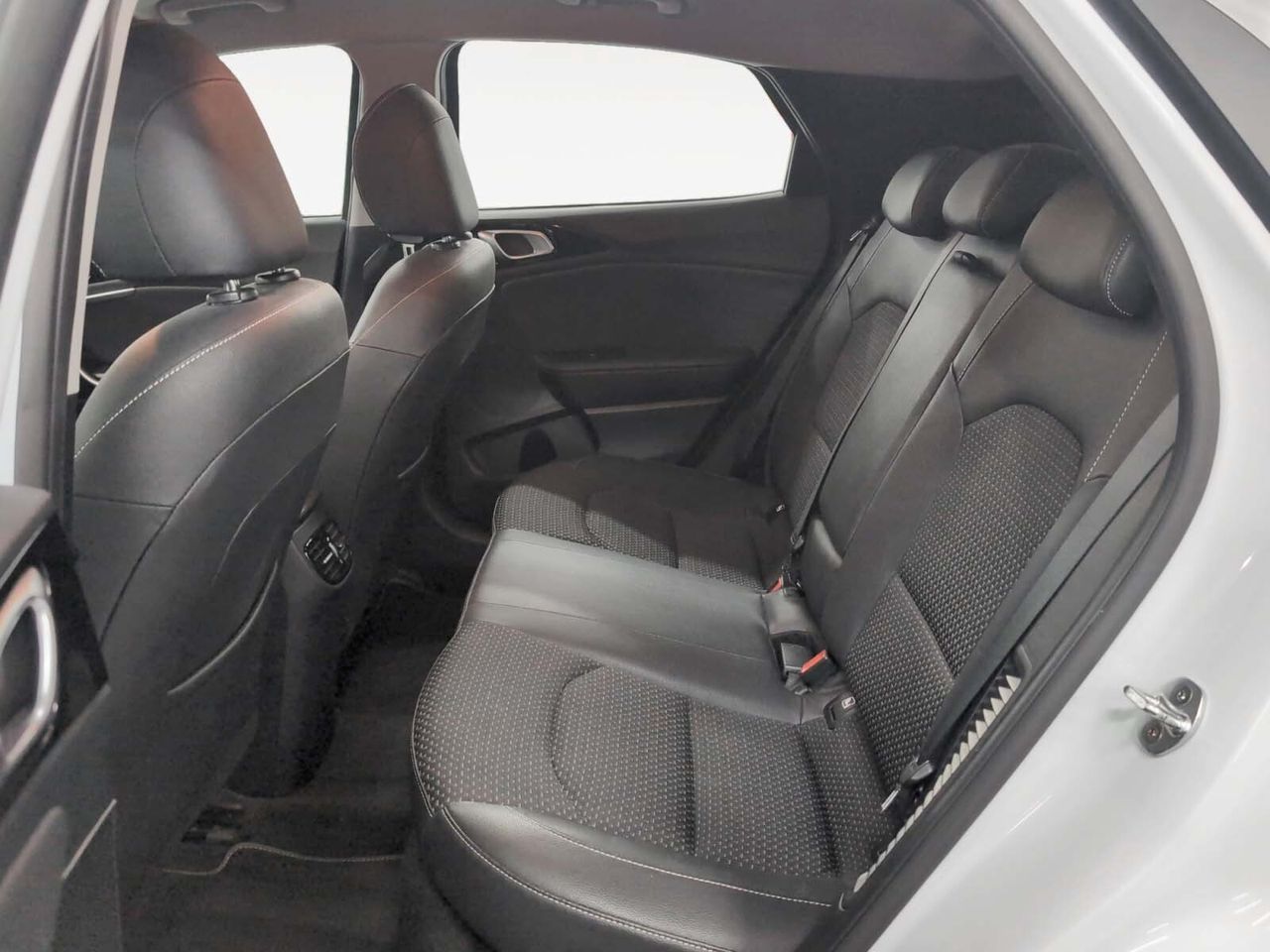 Kia XCeed 1.6 GDi PHEV E-Tech - foto 10