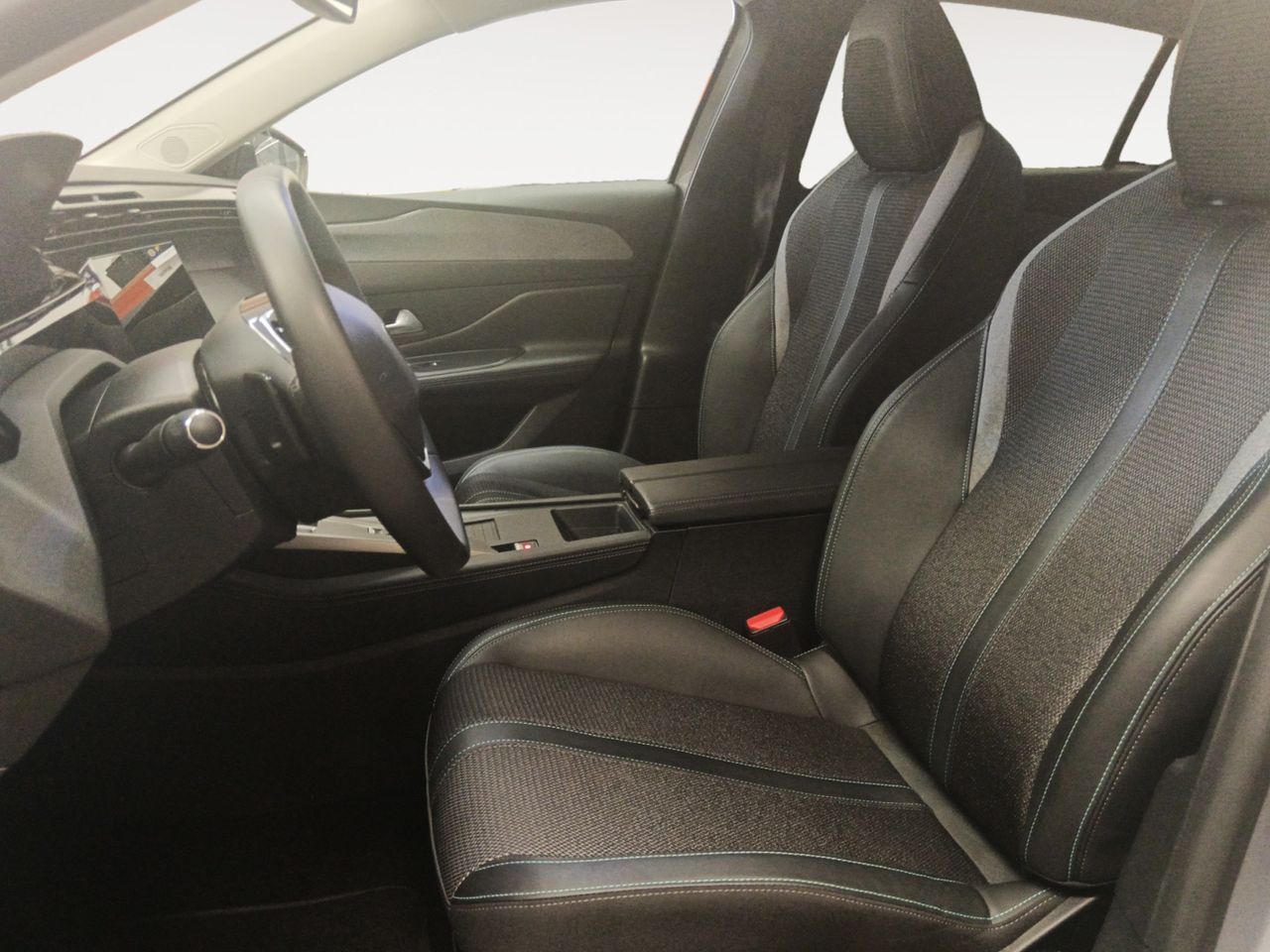 Peugeot 308 PureTech 130 Allure EAT8 - foto 8