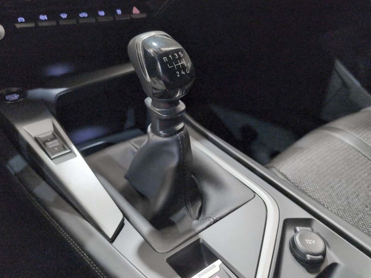 Peugeot 308 PureTech 130 Allure - foto 12