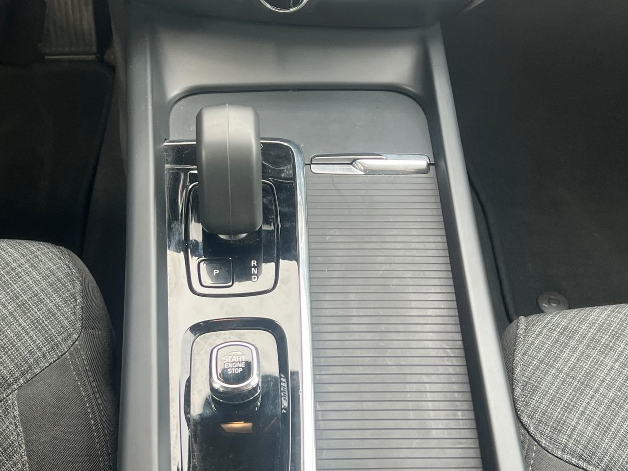 Volvo S60 B4 G Core FWD - foto 12