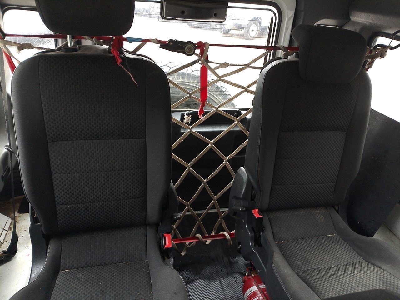 Land Rover Defender 110 SW E - foto 11