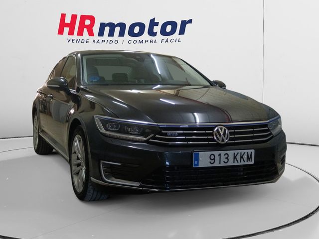Volkswagen Passat GTE 1.4 TSI DSG