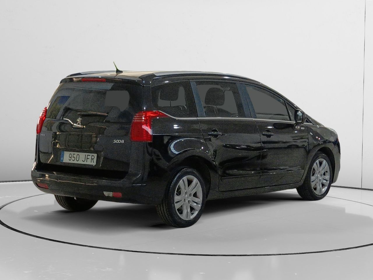 Peugeot 5008 1.6 BlueHDi Style - foto 2
