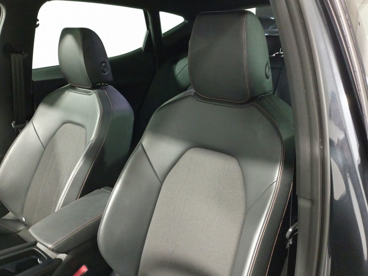 Cupra Formentor 1.5 TSI - foto 20
