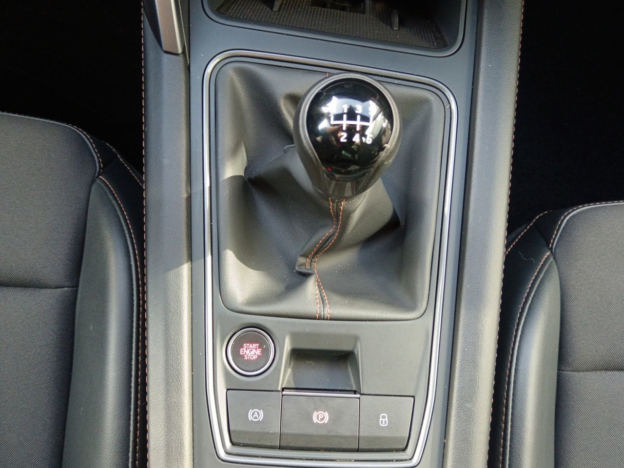 Cupra Formentor 1.5 TSI - foto 12