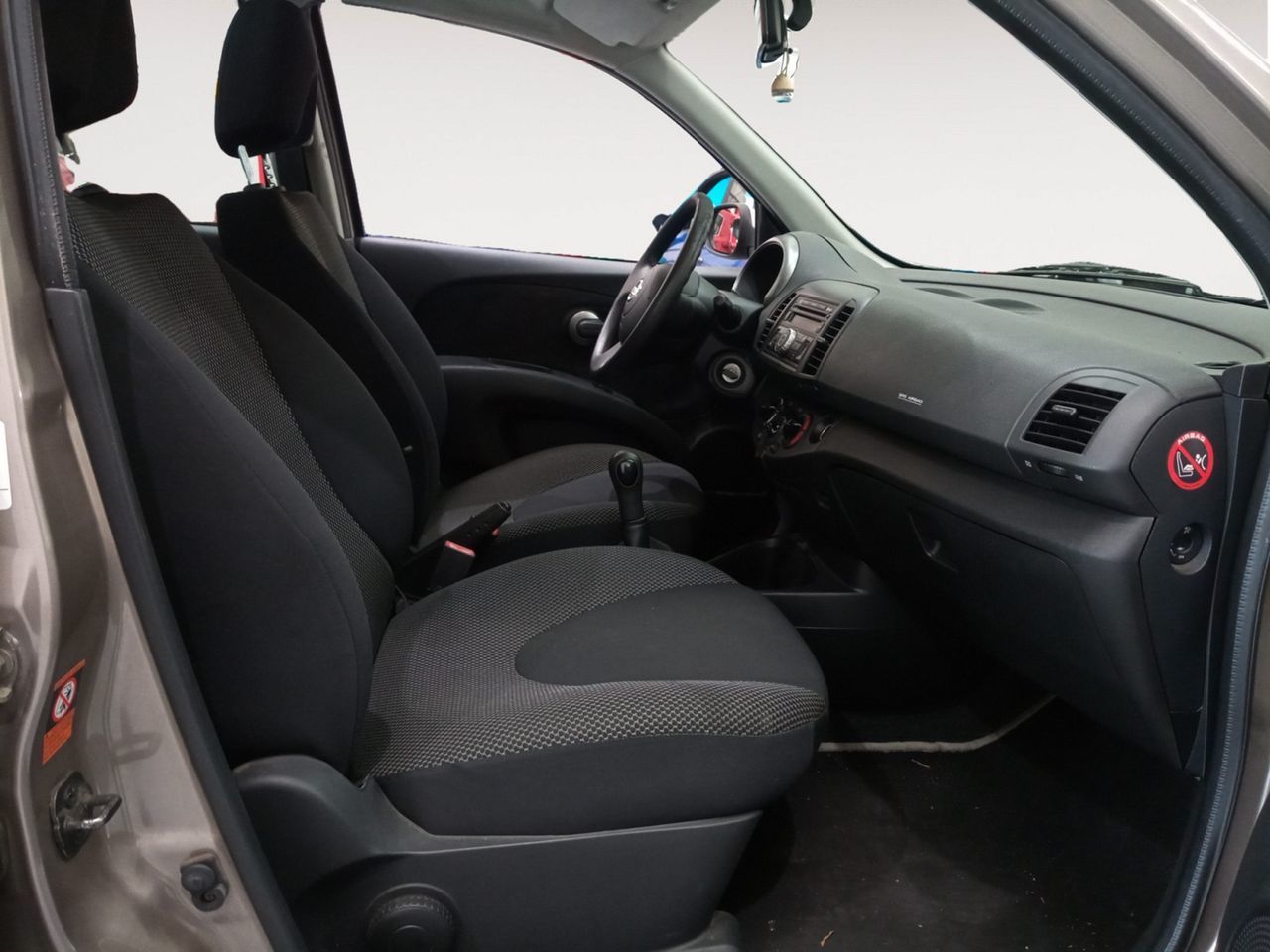Nissan Micra 1.2G 25 Aniversario - foto 10