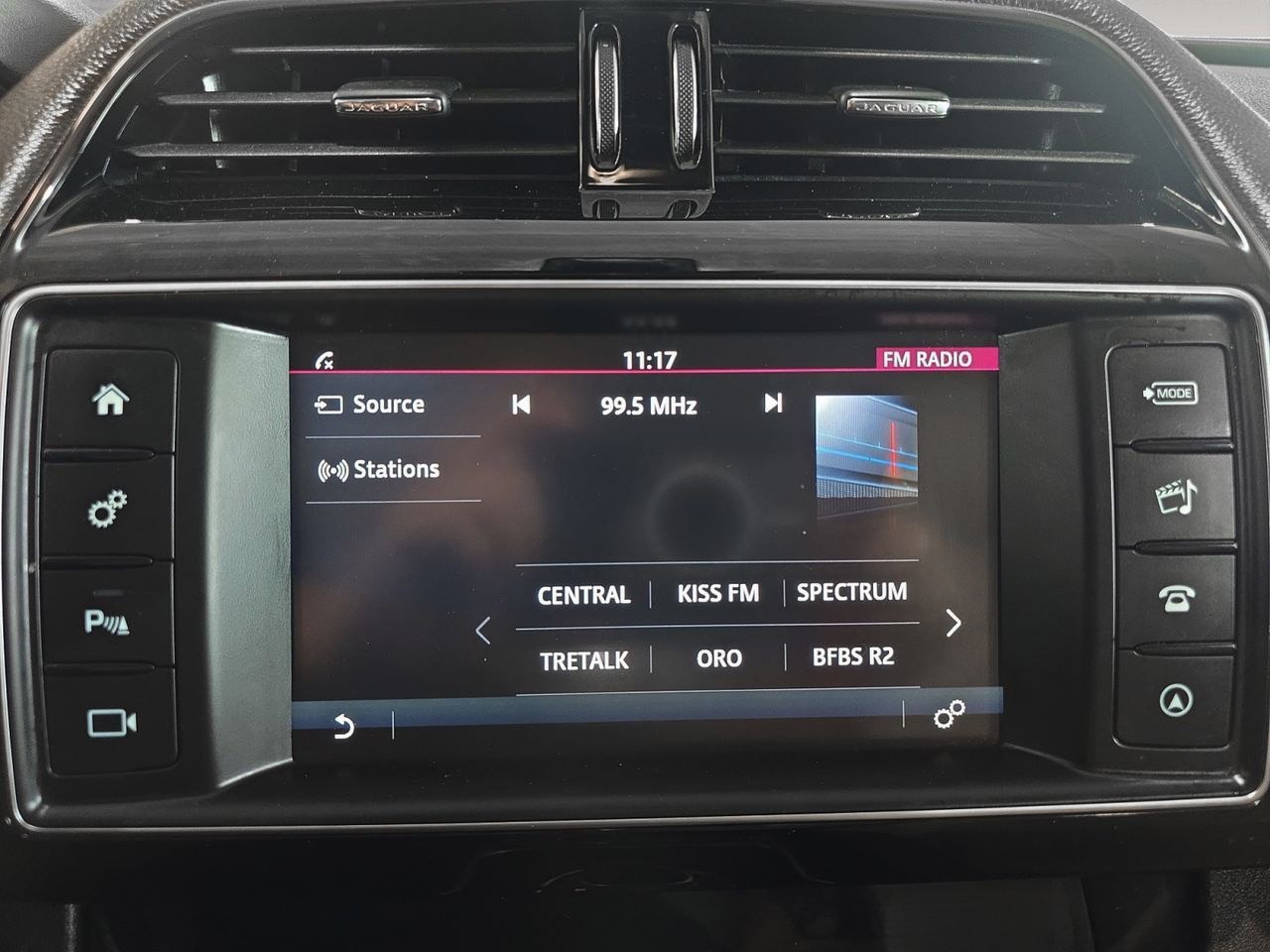 Jaguar F-Pace 2.0L i4D Prestige AWD - foto 19
