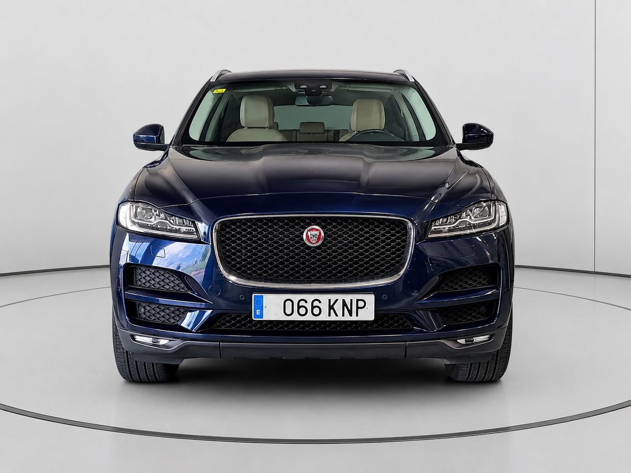 Jaguar F-Pace 2.0L i4D Prestige AWD - foto 7