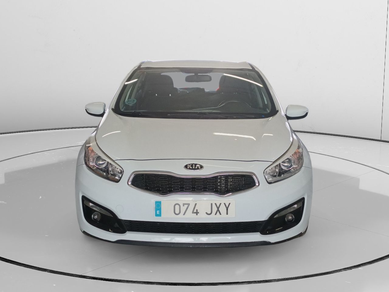 Kia Ceed 1.4 CRDi WGT Concept - foto 5