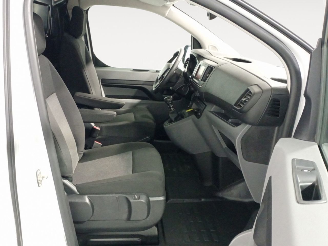Citroën Jumpy Furgon BlueHDi 100 Talla M Control - foto 9