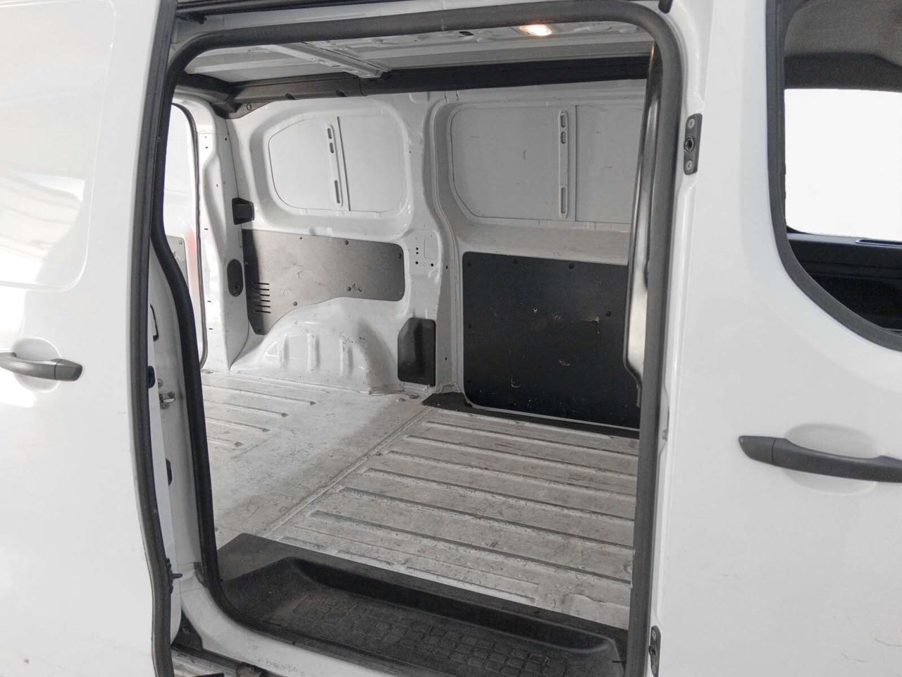 Fiat Scudo Furgon 1.5 BlueHDi L2 - foto 10