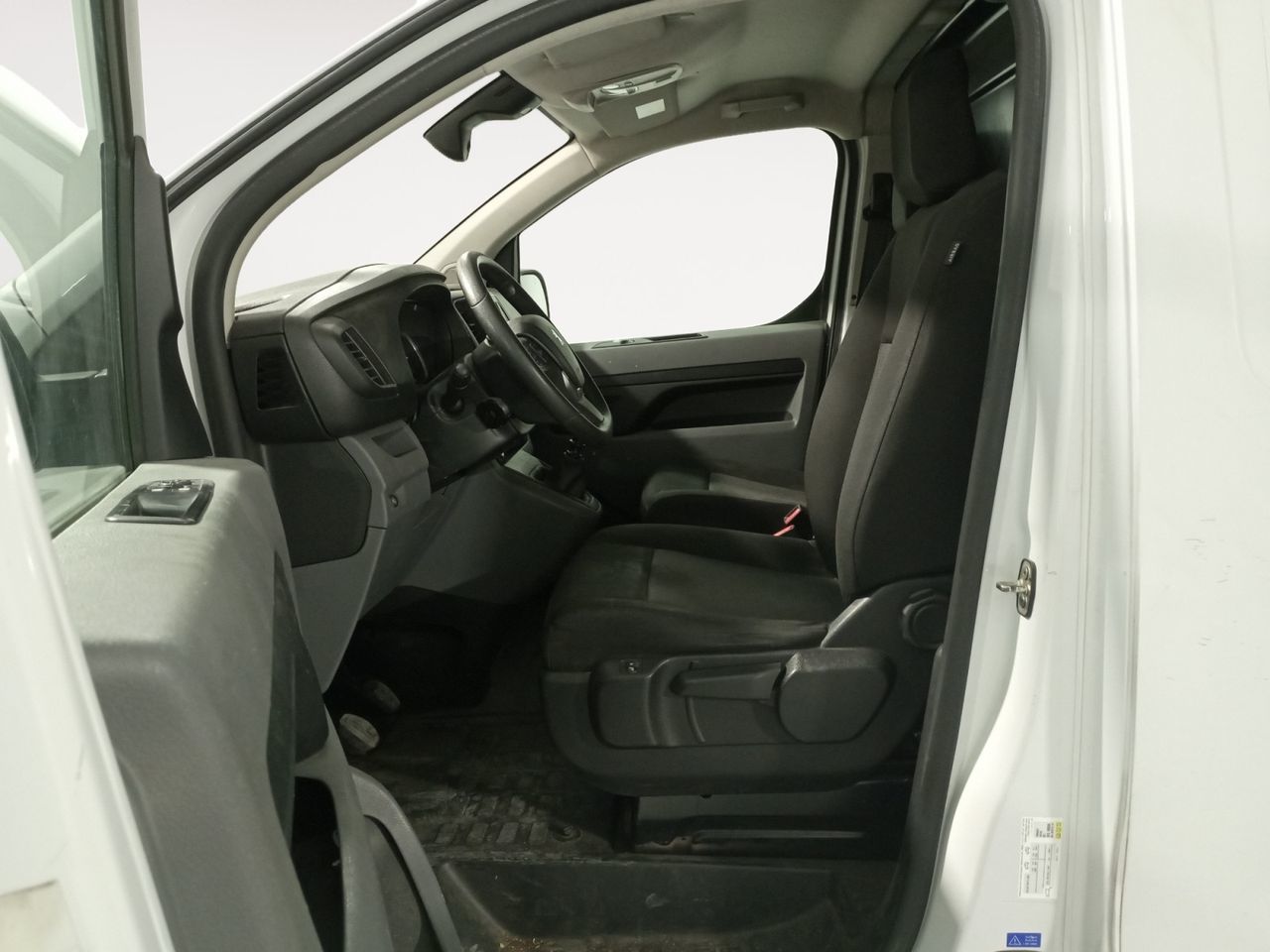 Peugeot Expert Furgon BlueHDi 100 Premium Long - foto 8