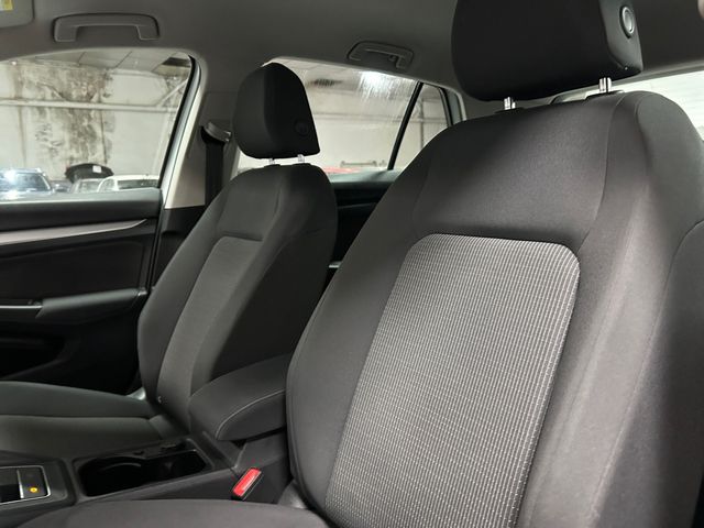 Volkswagen Golf 2.0 TDI - foto 18