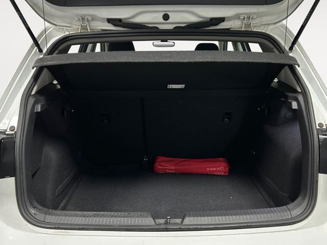Volkswagen Golf 2.0 TDI - foto 11