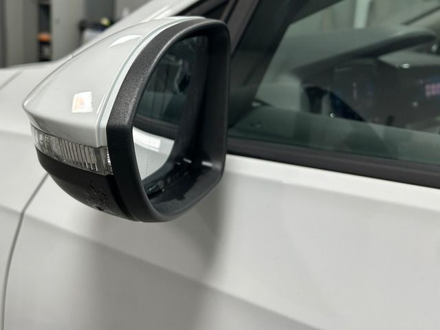 Volkswagen Golf 2.0 TDI - foto 19