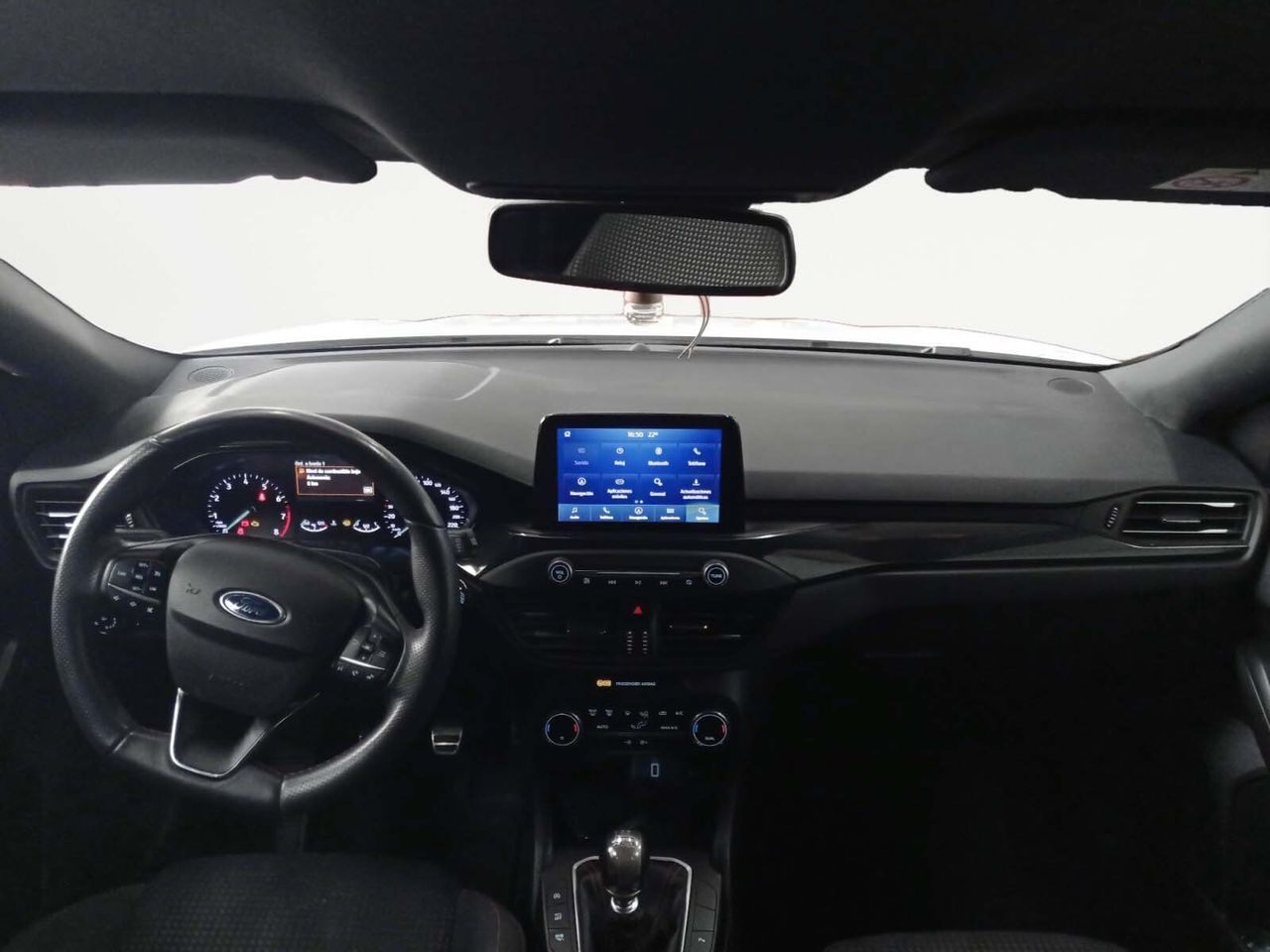 Ford Focus 1.0 EcoBoost MHEV ST-Line - foto 9