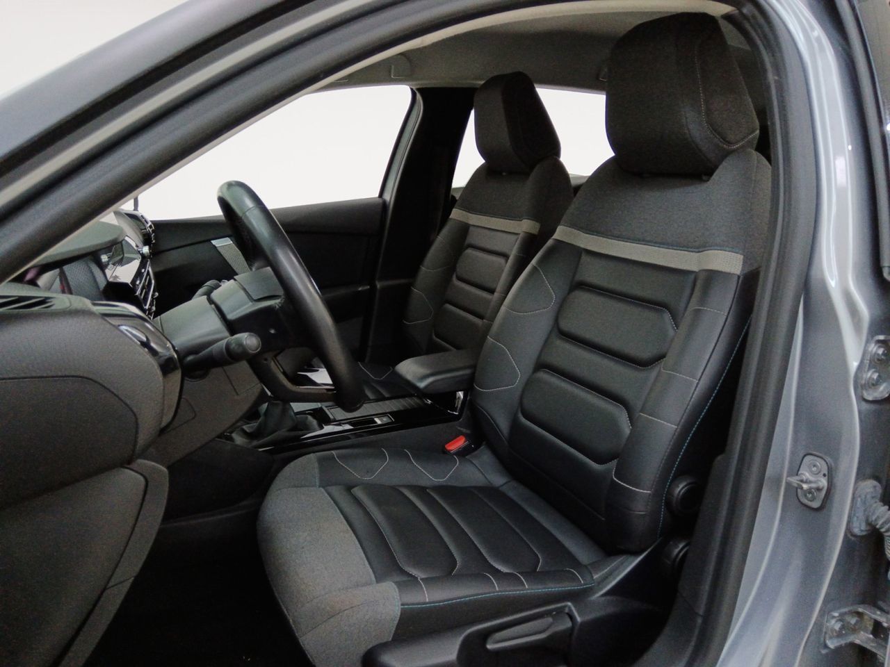 Citroën C4 PureTech 130 Shine - foto 9