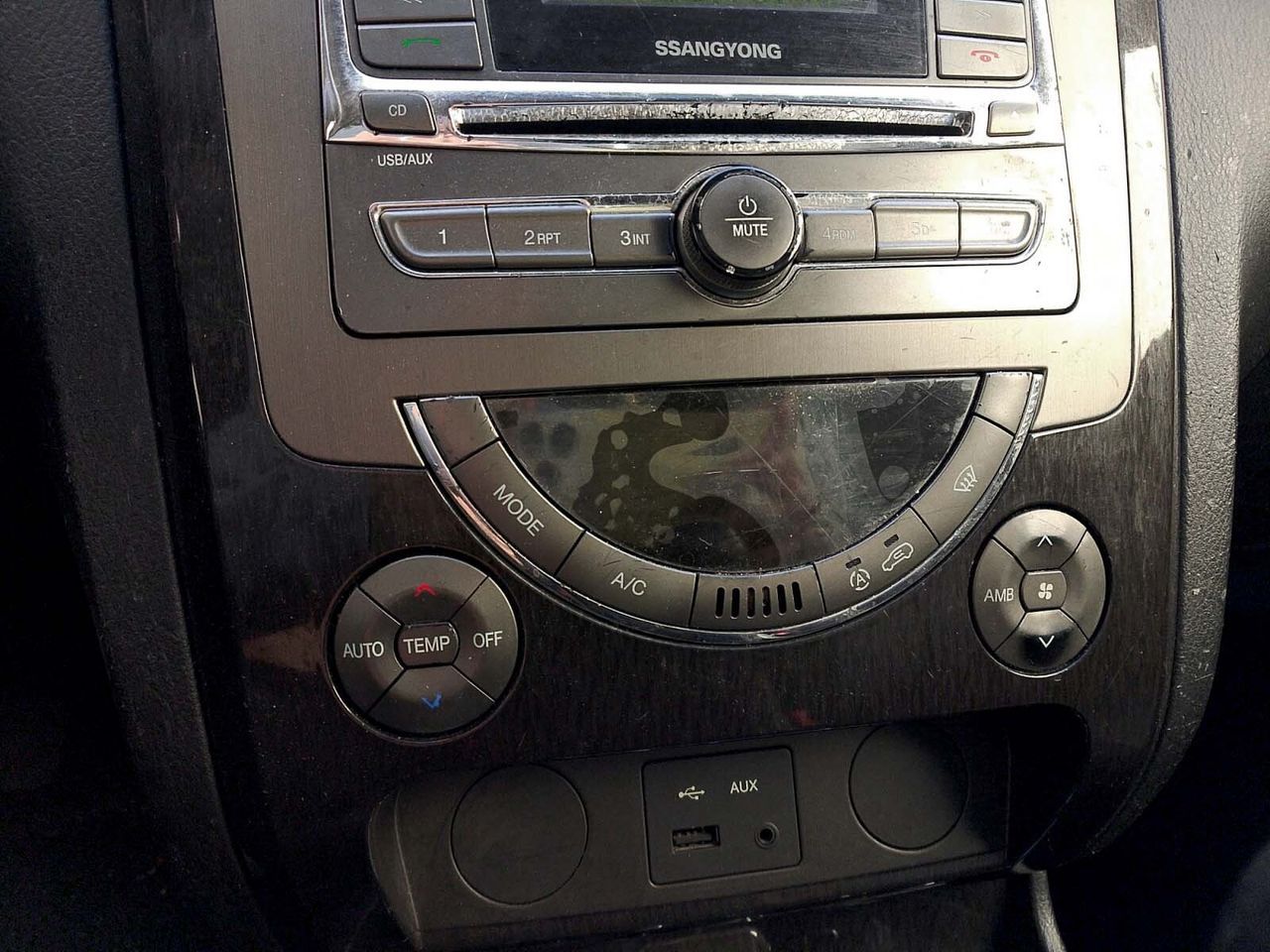 SsangYong Rexton 200 e-Xdi Premium Plus 4x2 - foto 16