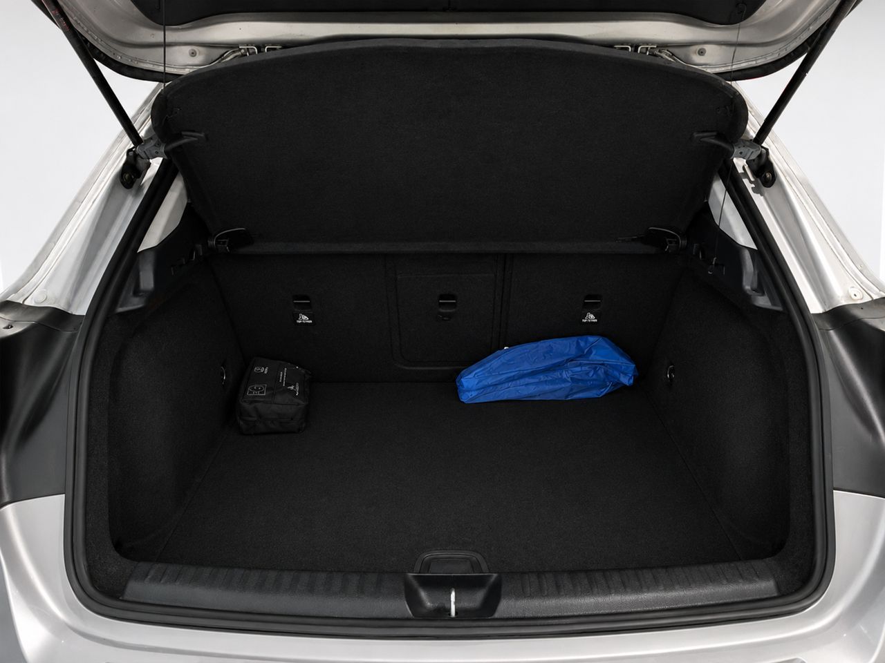 Mercedes-Benz GLA 200 d - foto 14