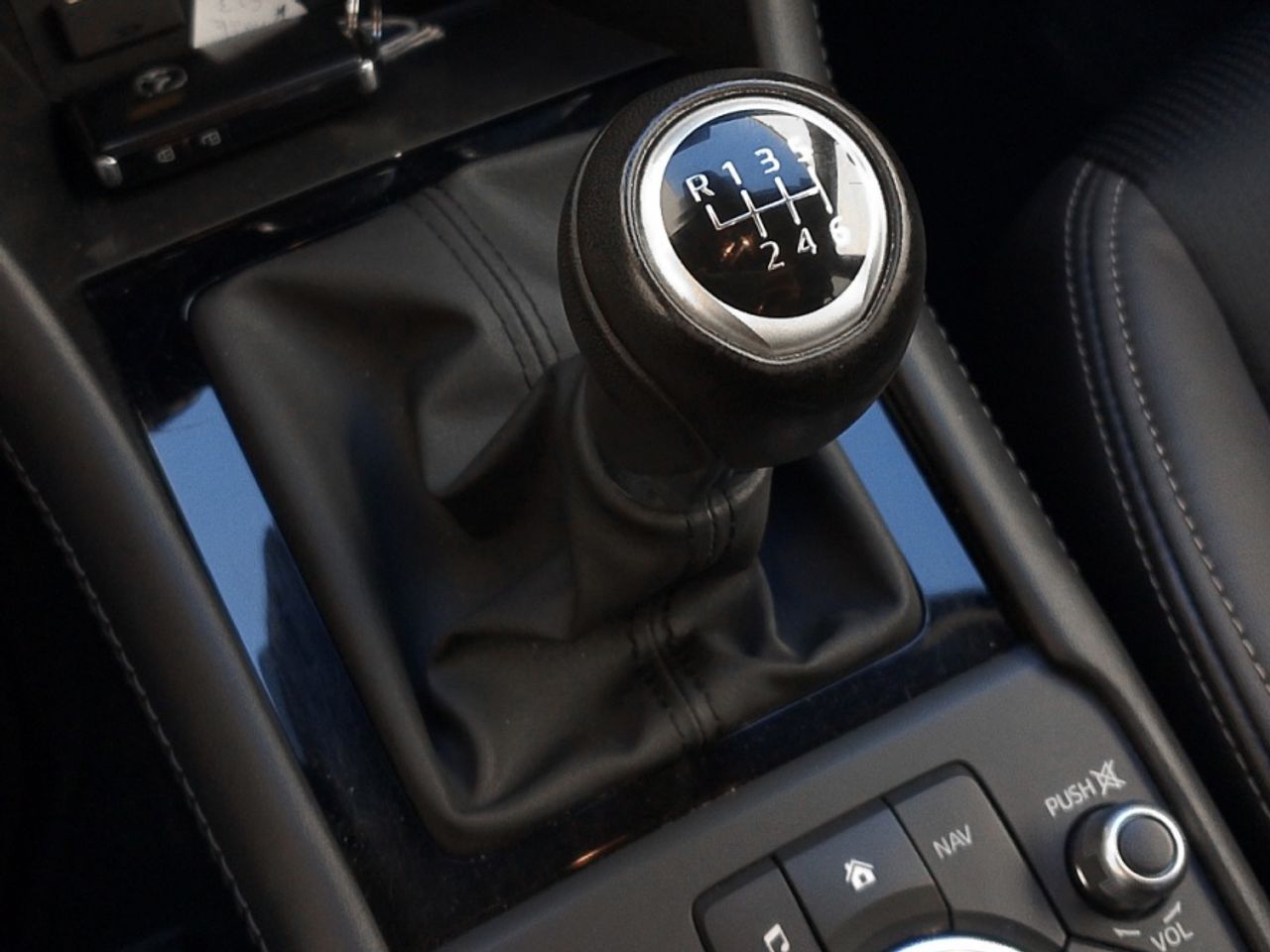 Mazda CX-3 2.0 G Zenith 2WD - foto 14