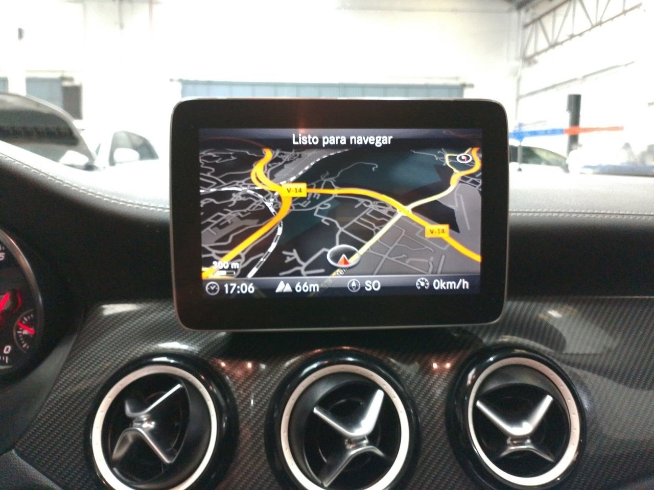 Mercedes-Benz CLA 200 - foto 17