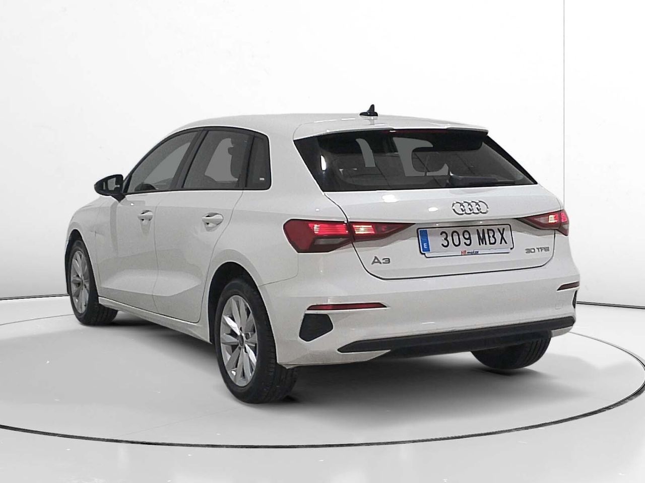 Audi A3 30 TFSI S tronic - foto 4