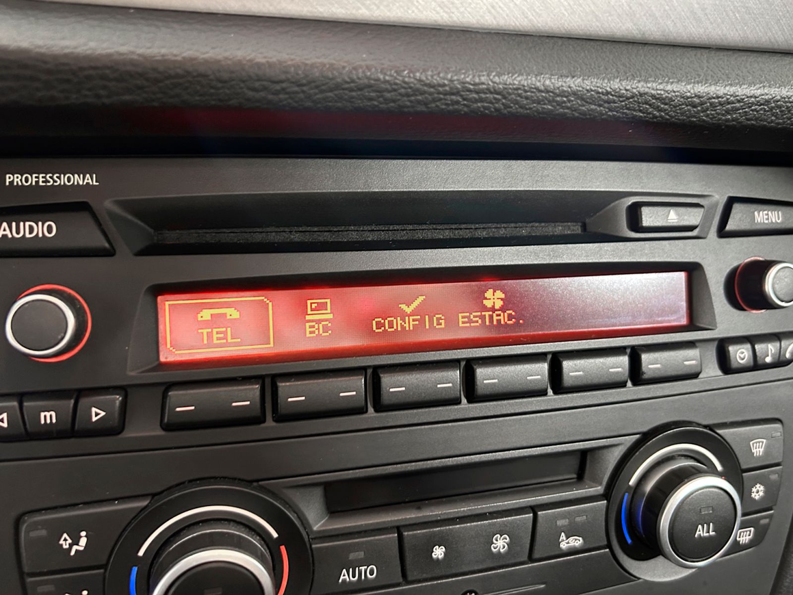 BMW X1 sDrive18d - foto 20