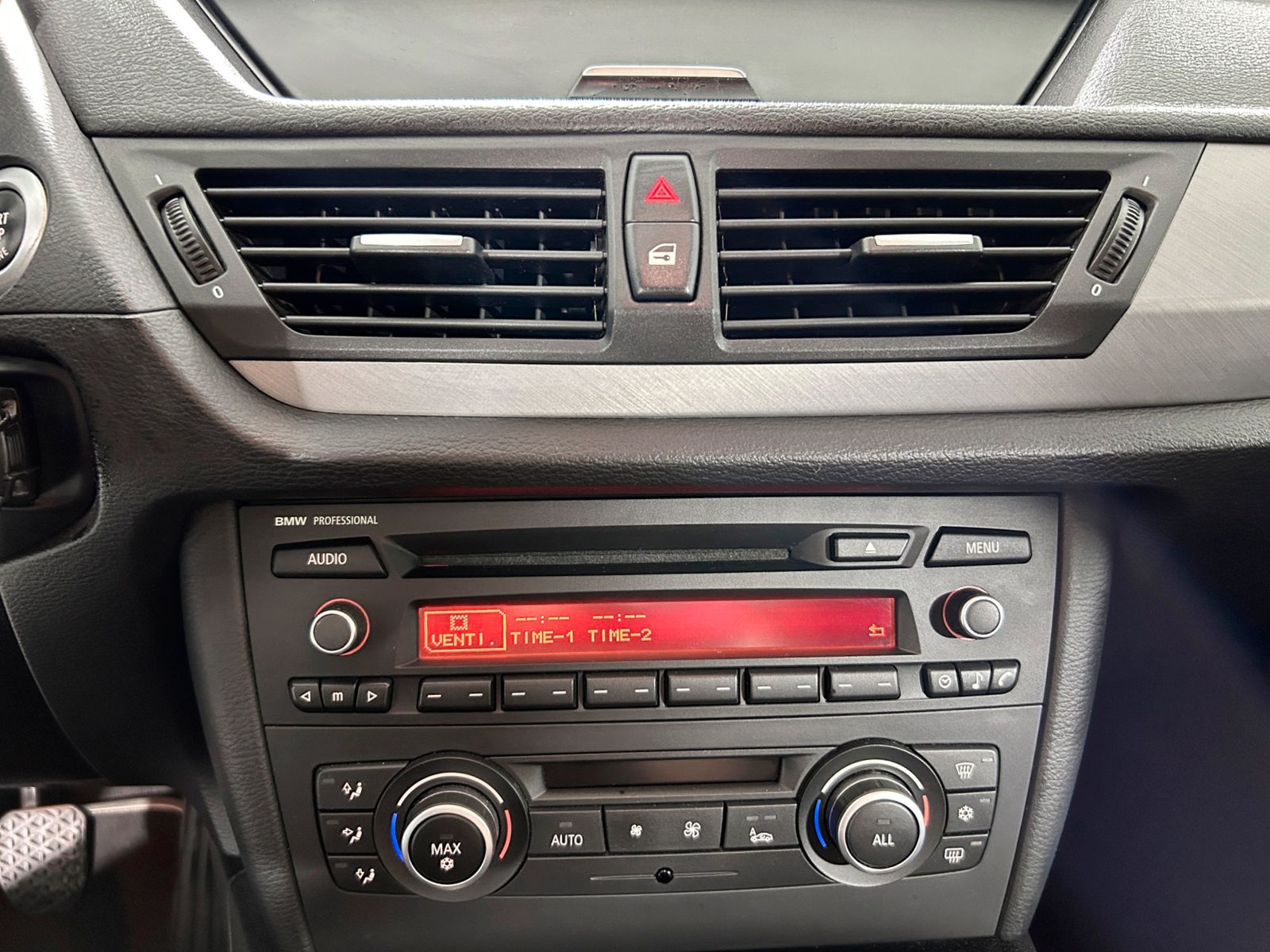 BMW X1 sDrive18d - foto 17