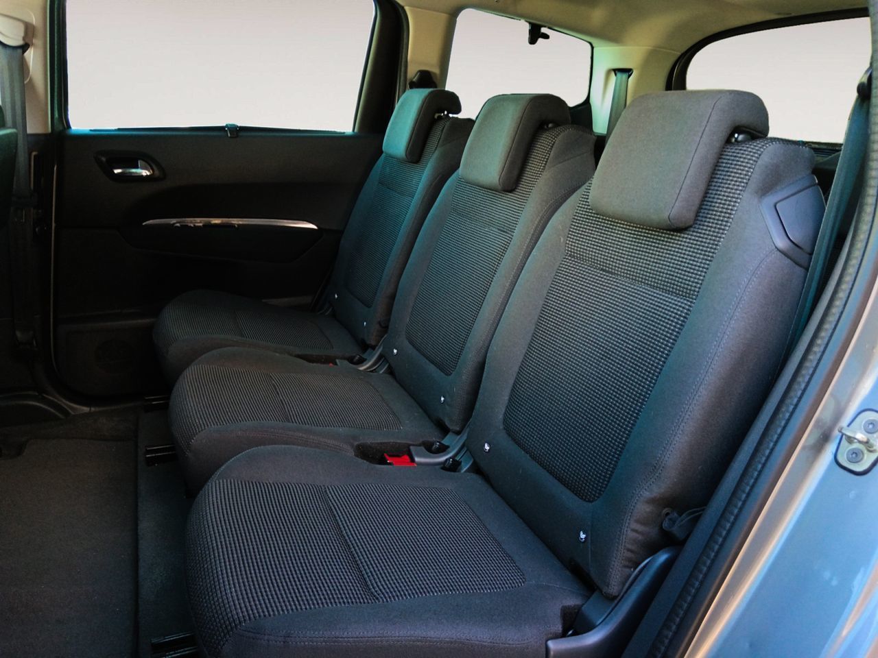 Peugeot 5008 PureTech 130 Style - foto 10