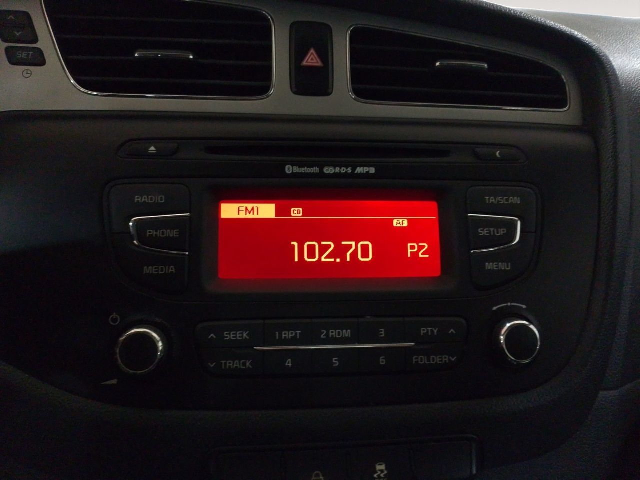 Kia Ceed 1.6 CRDi VGT Drive - foto 15