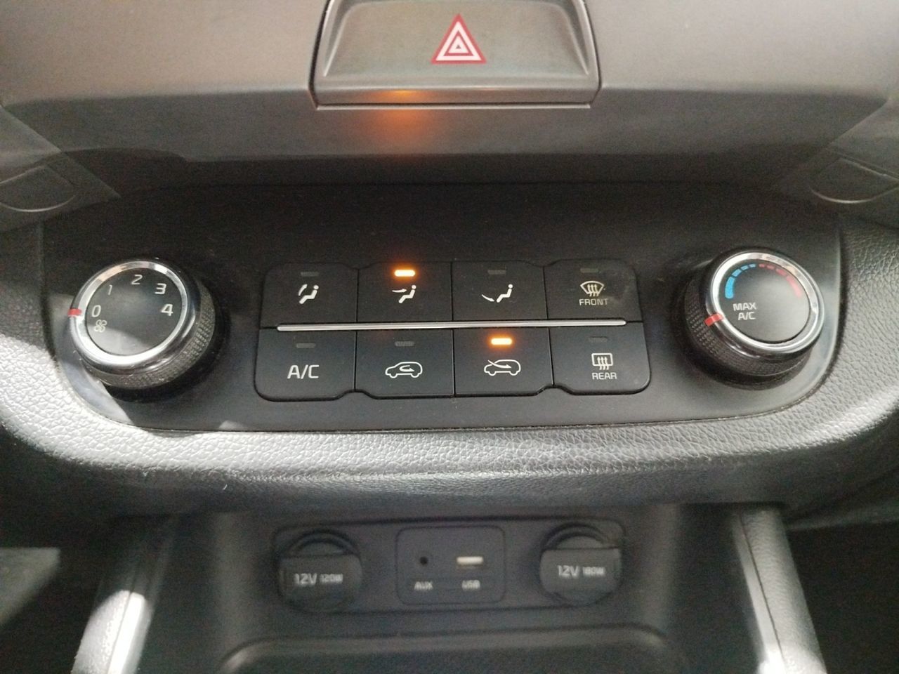 Kia Sportage 1.7 CRDi VGT Concept 4x2 - foto 17