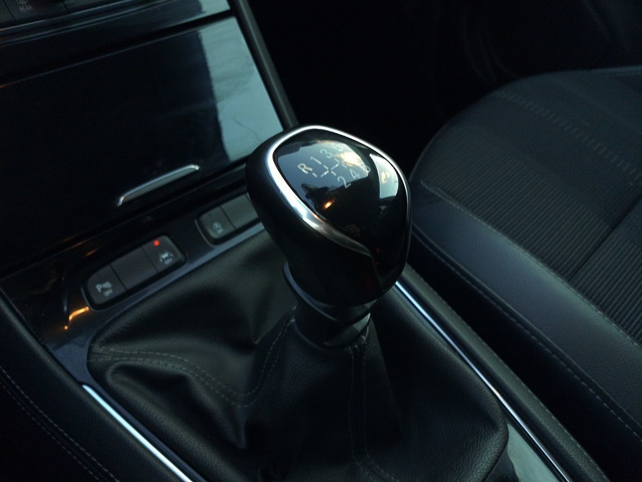 Opel Grandland 1.2 Turbo GS Line - foto 12