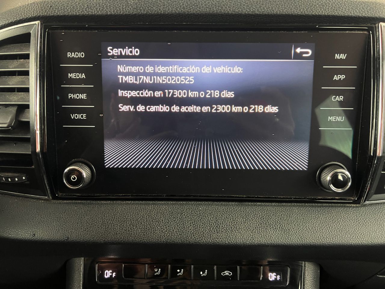 Škoda Karoq 2.0 TDI Ambition 4x4 DSG - foto 19