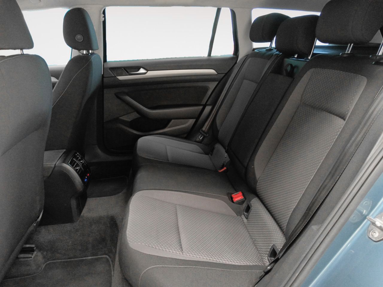 Volkswagen Passat Edition 2.0 TDI - foto 10