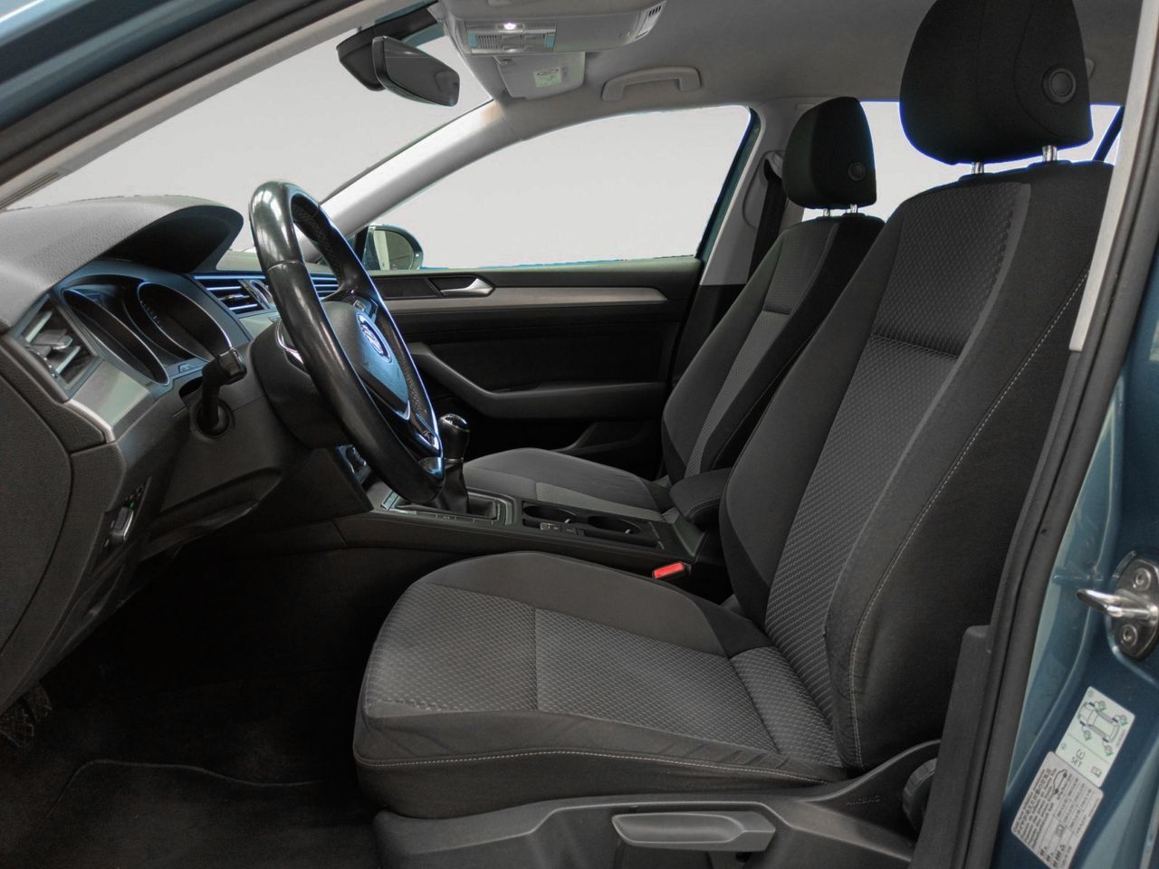 Volkswagen Passat Edition 2.0 TDI - foto 9