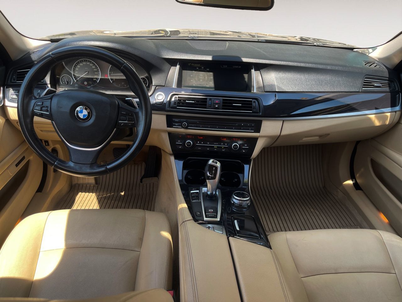 BMW Serie 5 520d Touring - foto 7