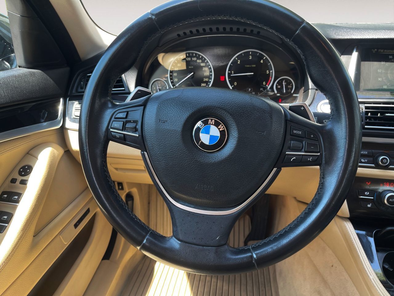 BMW Serie 5 520d Touring - foto 8