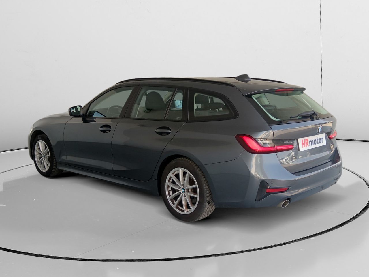 BMW Serie 3 318d Touring - foto 4