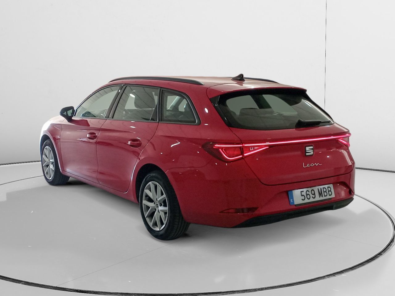 SEAT León 2.0 TDI Reference Go - foto 4