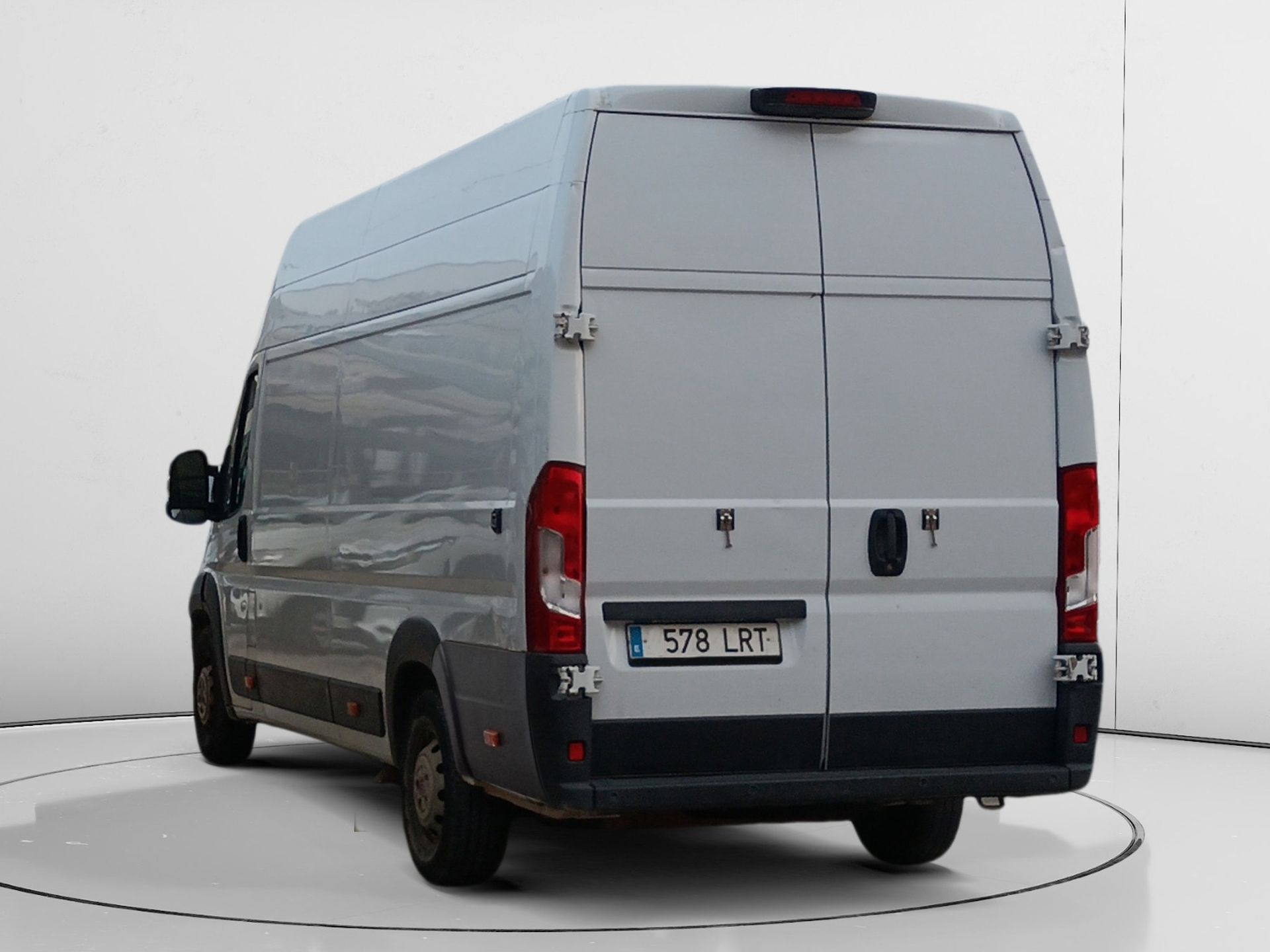 Citroën Jumper Furgon BlueHDi 140 35 Heavy L4H3 - foto 4